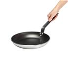 Round non-stick 28 cm  aluminium  pan