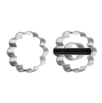 Set of 2 filled flower cookie cutters